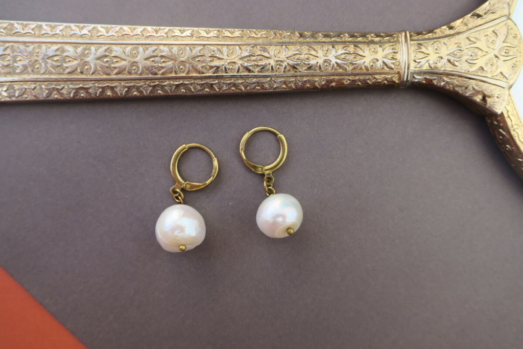 Big fresh water pearls drop earrings