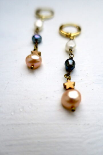 drop star earrings white black pink pearls